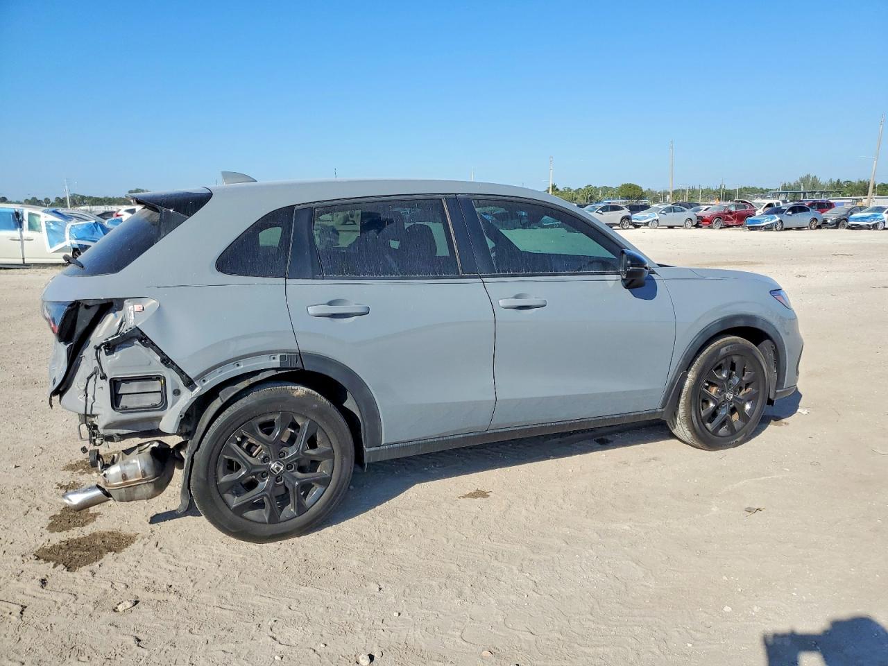2024 HONDA HR-V SPORT photo 3