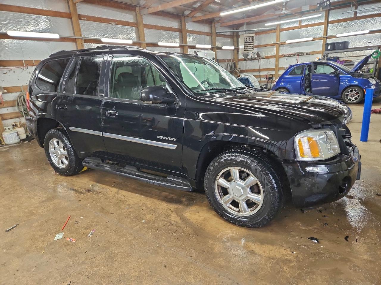 2006 GMC ENVOY photo 4