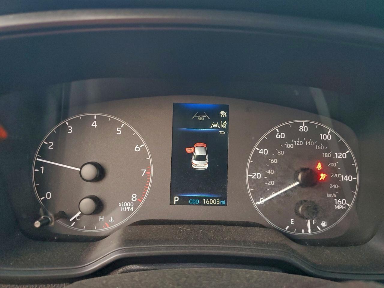 2025 TOYOTA COROLLA LE photo 9