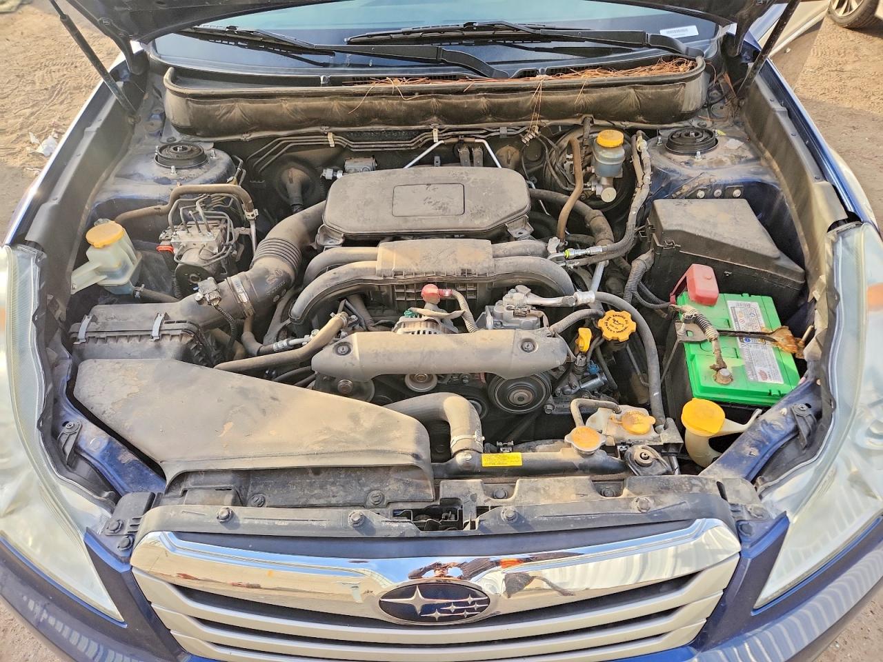 2010 SUBARU OUTBACK 2.5I PREMIUM photo 45
