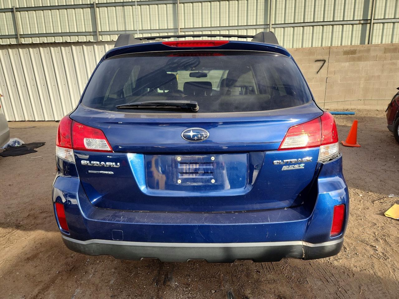 2010 SUBARU OUTBACK 2.5I PREMIUM photo 21