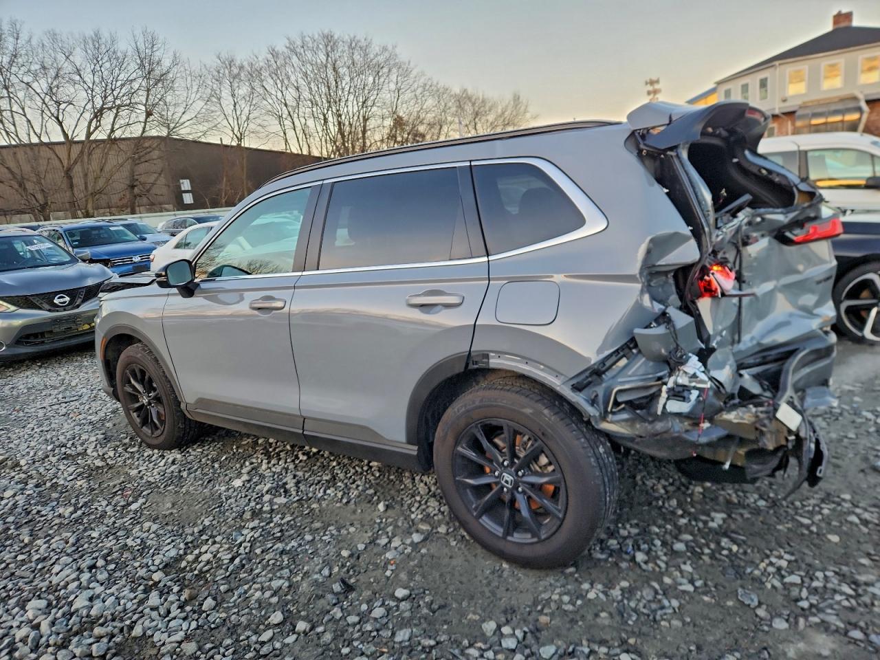 2025 HONDA CR-V SPORT-L photo 4