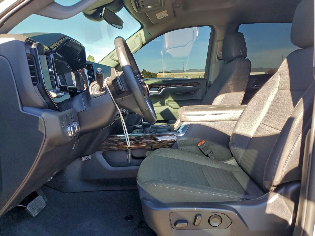2025 GMC SIERRA C1500 ELEVATION photo 7