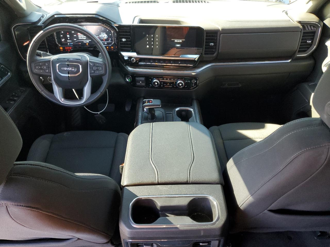 2025 GMC SIERRA C1500 ELEVATION photo 8