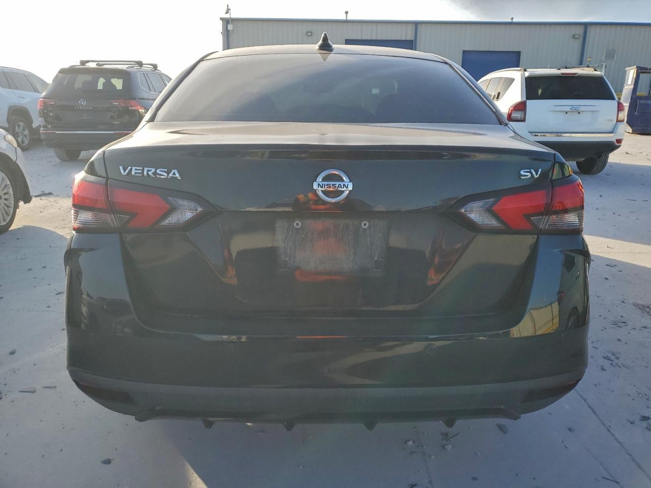 2020 NISSAN VERSA SV photo 11