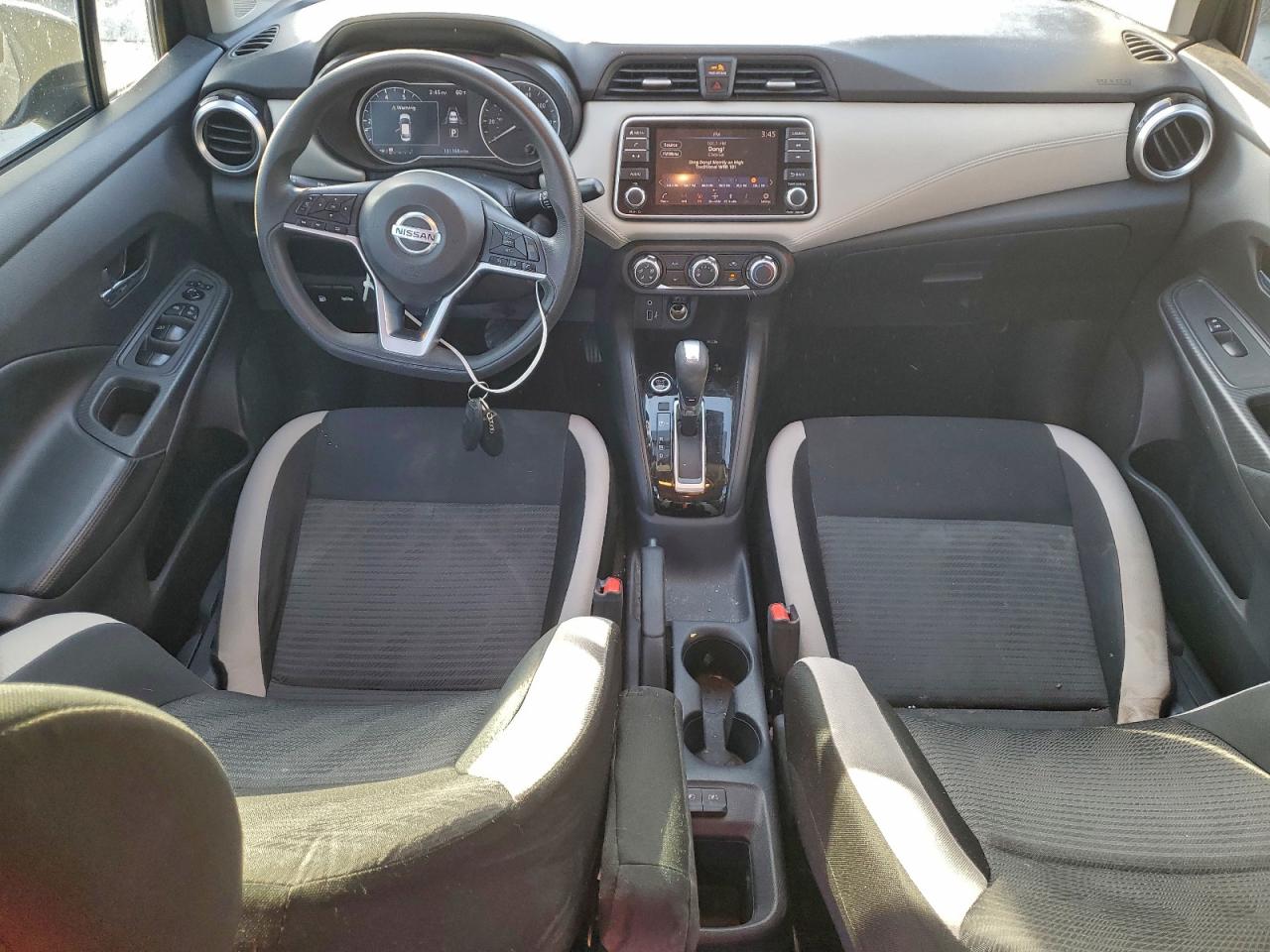 2020 NISSAN VERSA SV photo 15