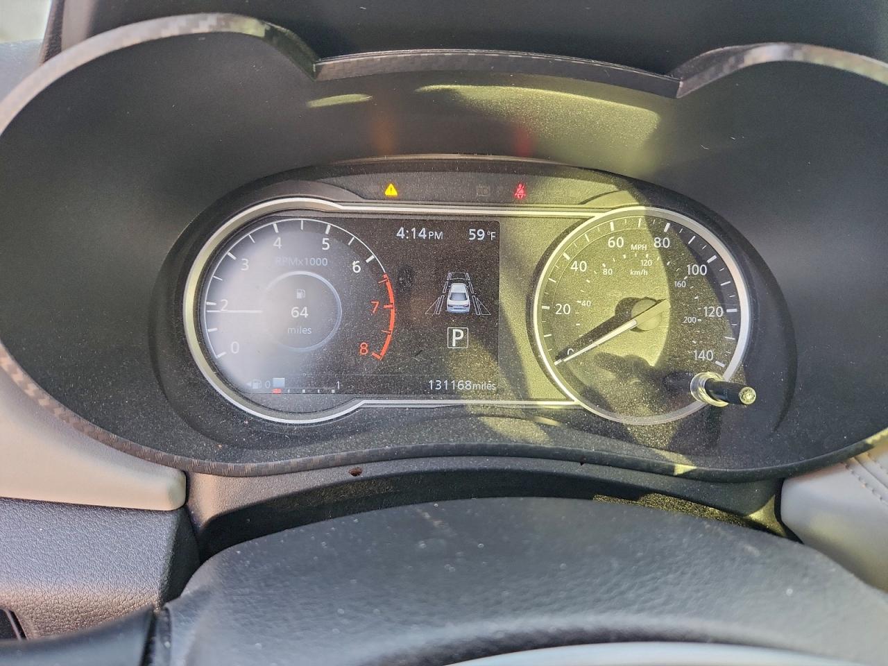2020 NISSAN VERSA SV photo 17