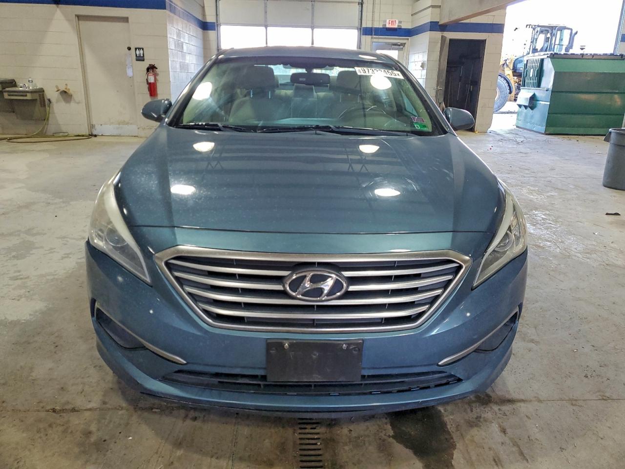 2017 HYUNDAI SONATA SE photo 5