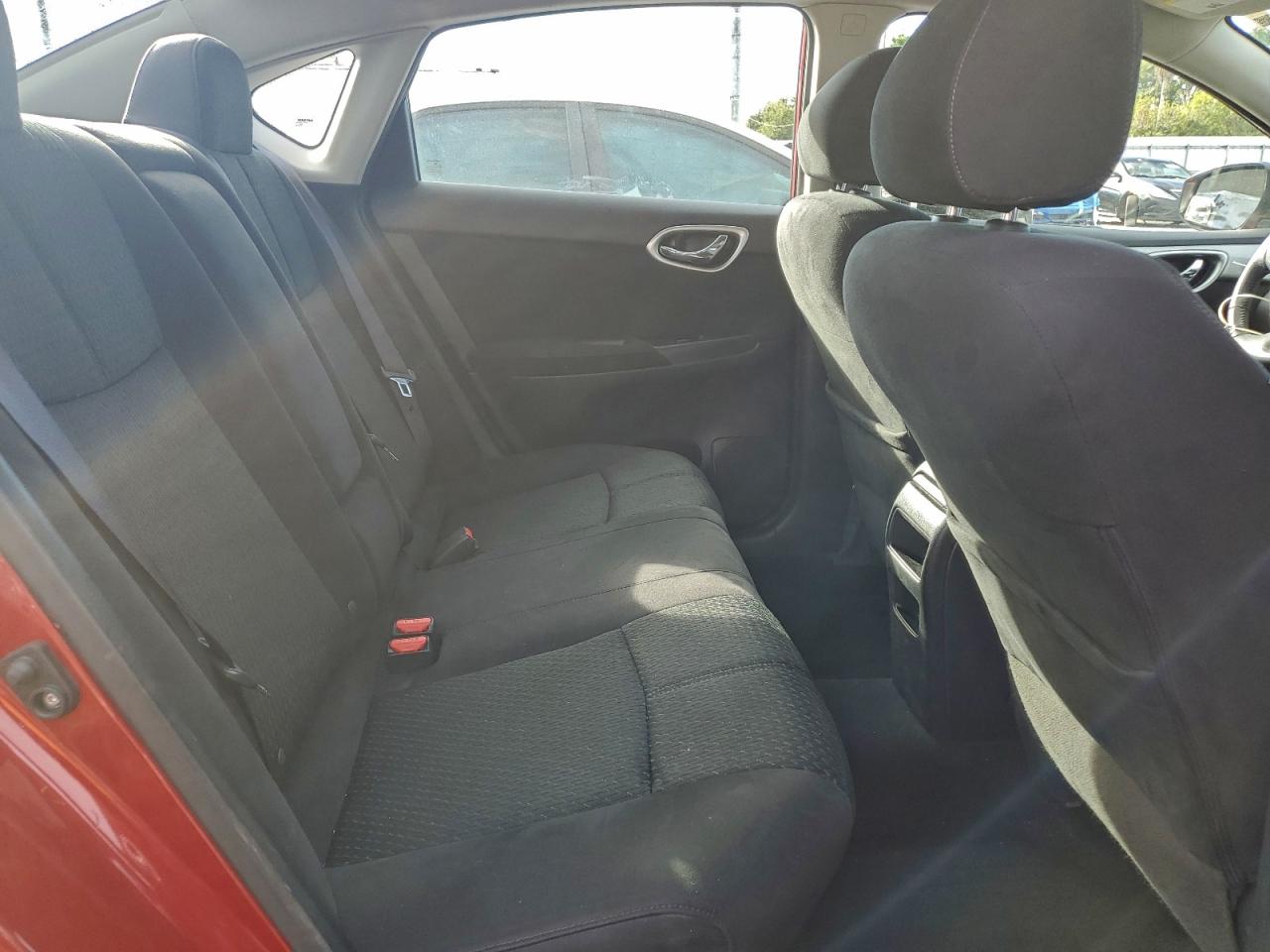 2014 NISSAN SENTRA S photo 28