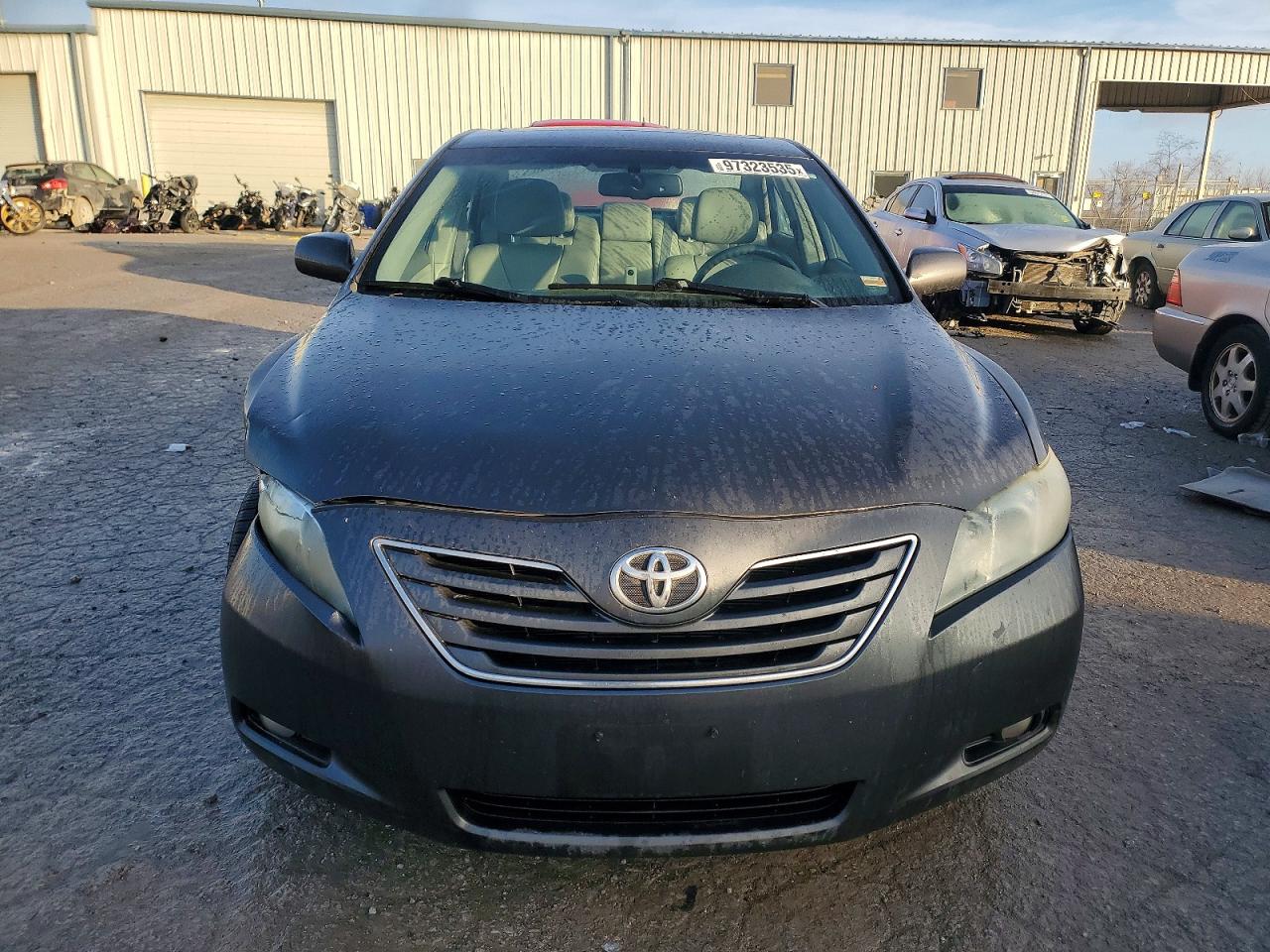 2009 TOYOTA CAMRY SE photo 9