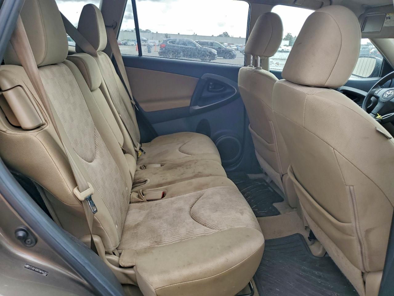 2012 TOYOTA RAV4 photo 21