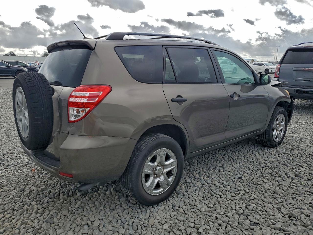 2012 TOYOTA RAV4 photo 5