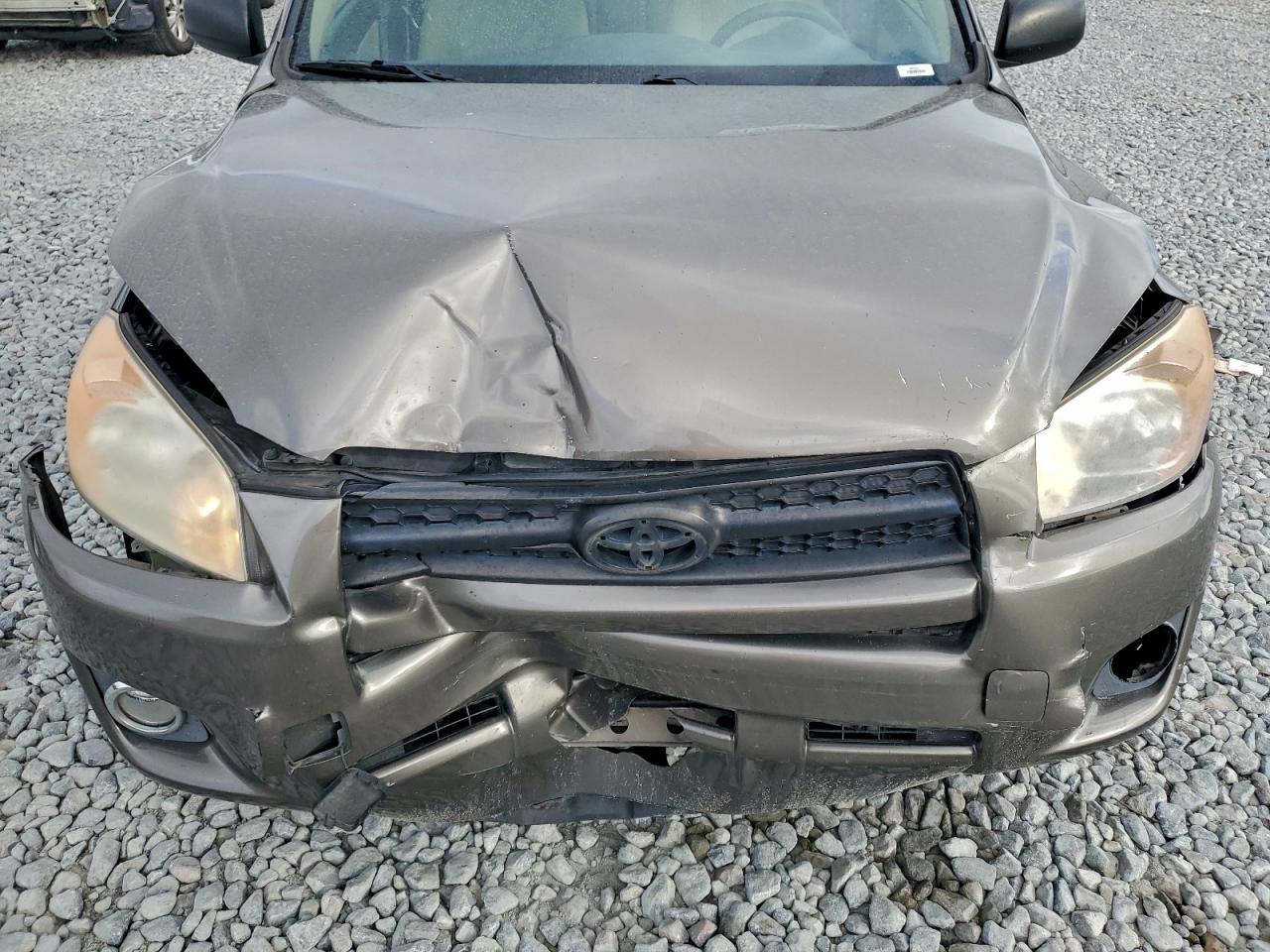 2012 TOYOTA RAV4 photo 23