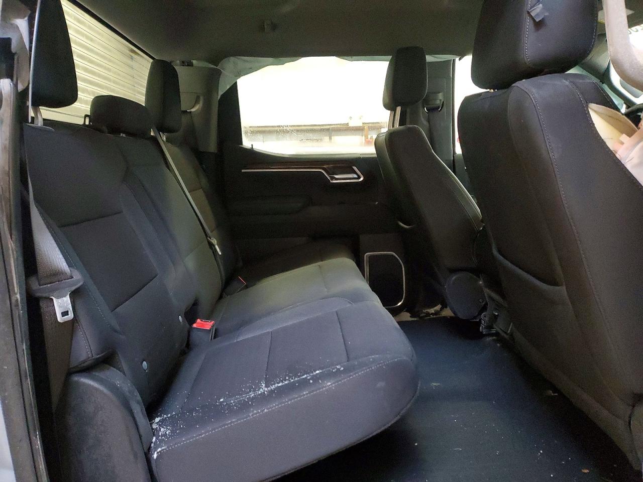 2025 GMC SIERRA K1500 SLE photo 10