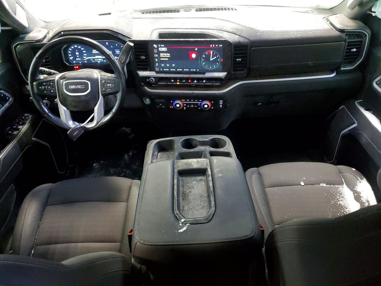 2025 GMC SIERRA K1500 SLE photo 8