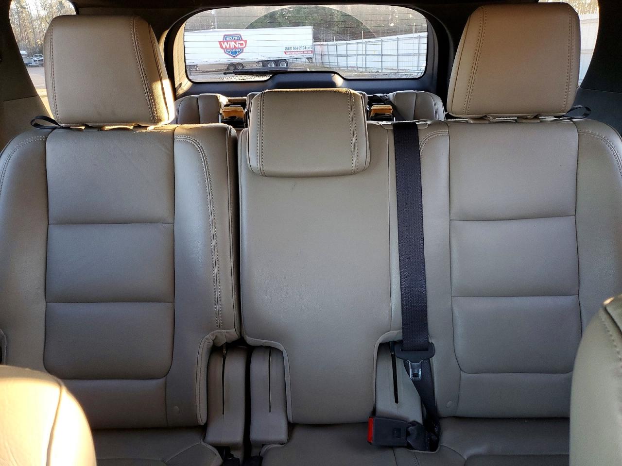 2011 FORD EXPLORER XLT photo 10