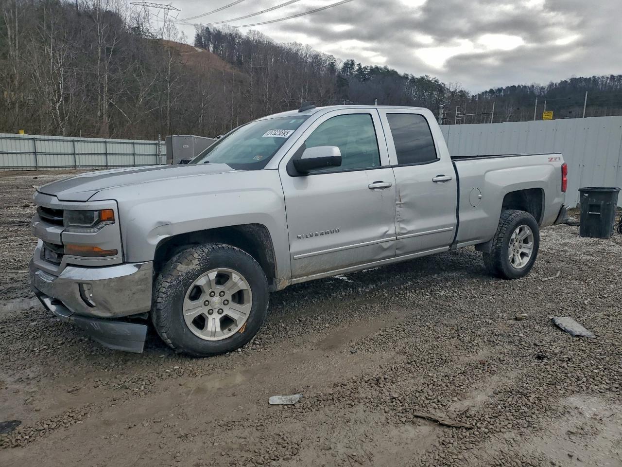 2017 CHEVROLET SILVERADO