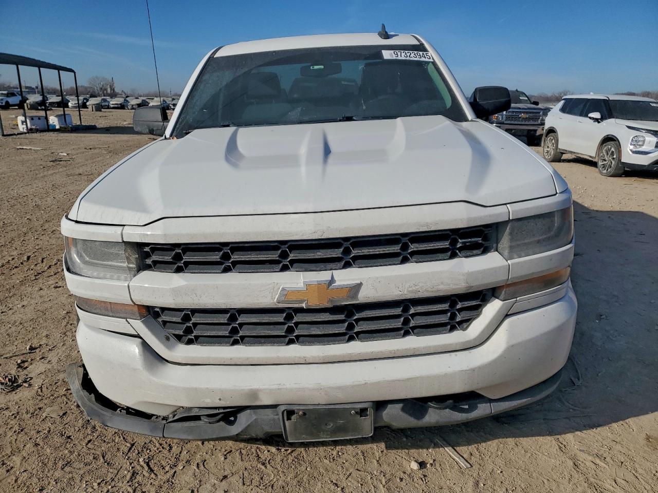 2018 CHEVROLET SILVERADO K1500 CUSTOM photo 5