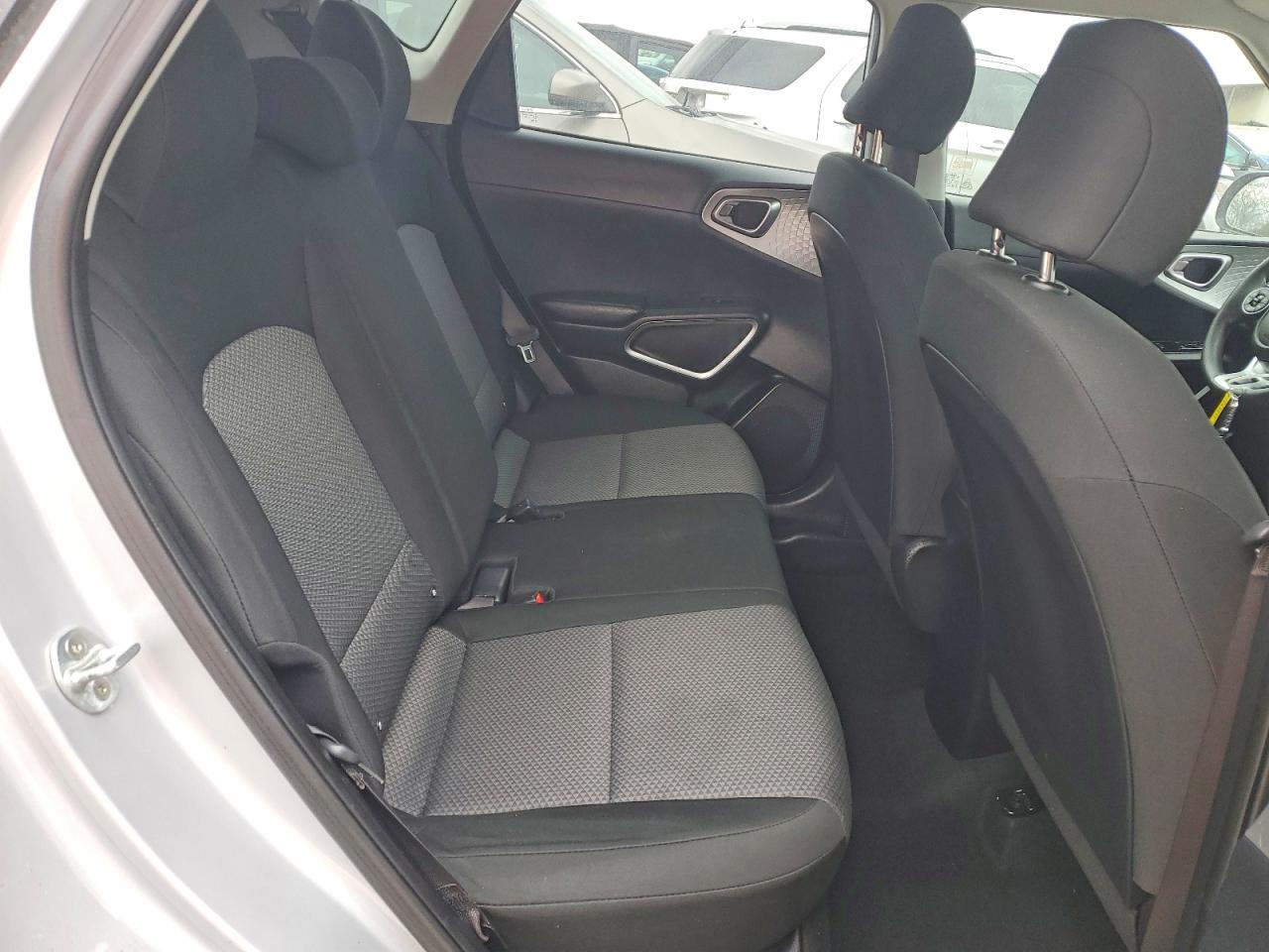 2020 KIA SOUL LX photo 11