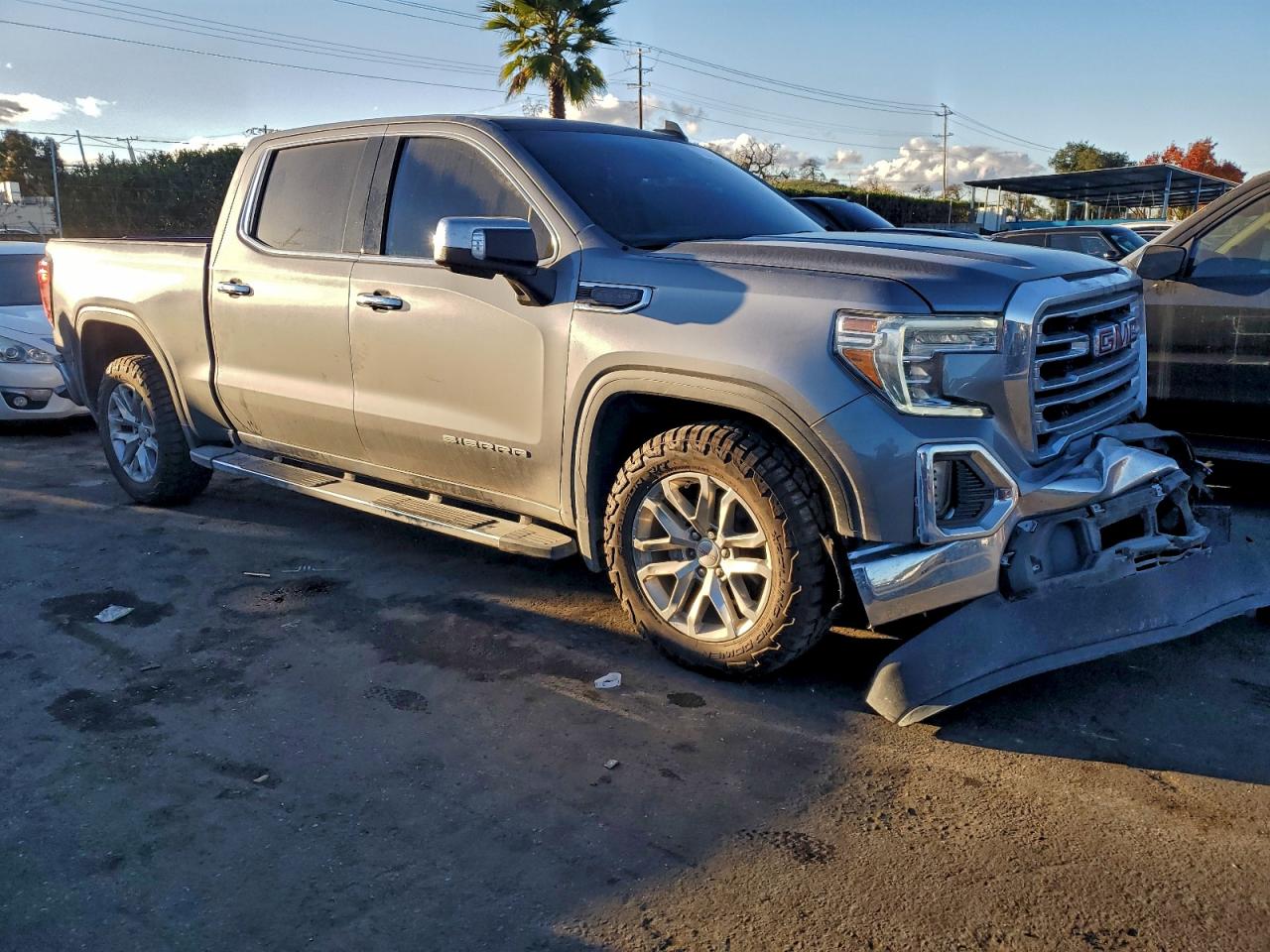 2021 GMC SIERRA C1500 SLT photo 4