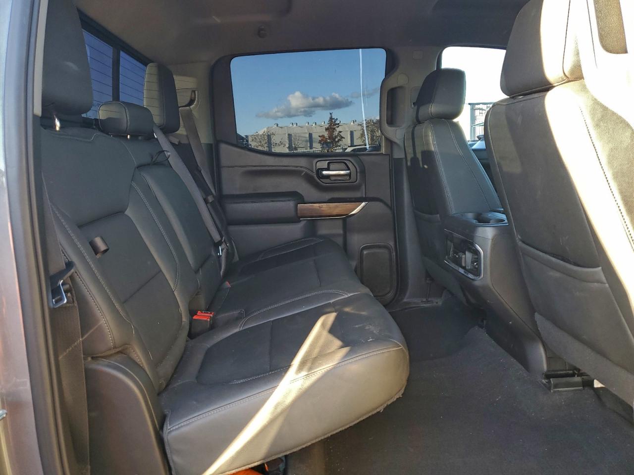 2021 GMC SIERRA C1500 SLT photo 10