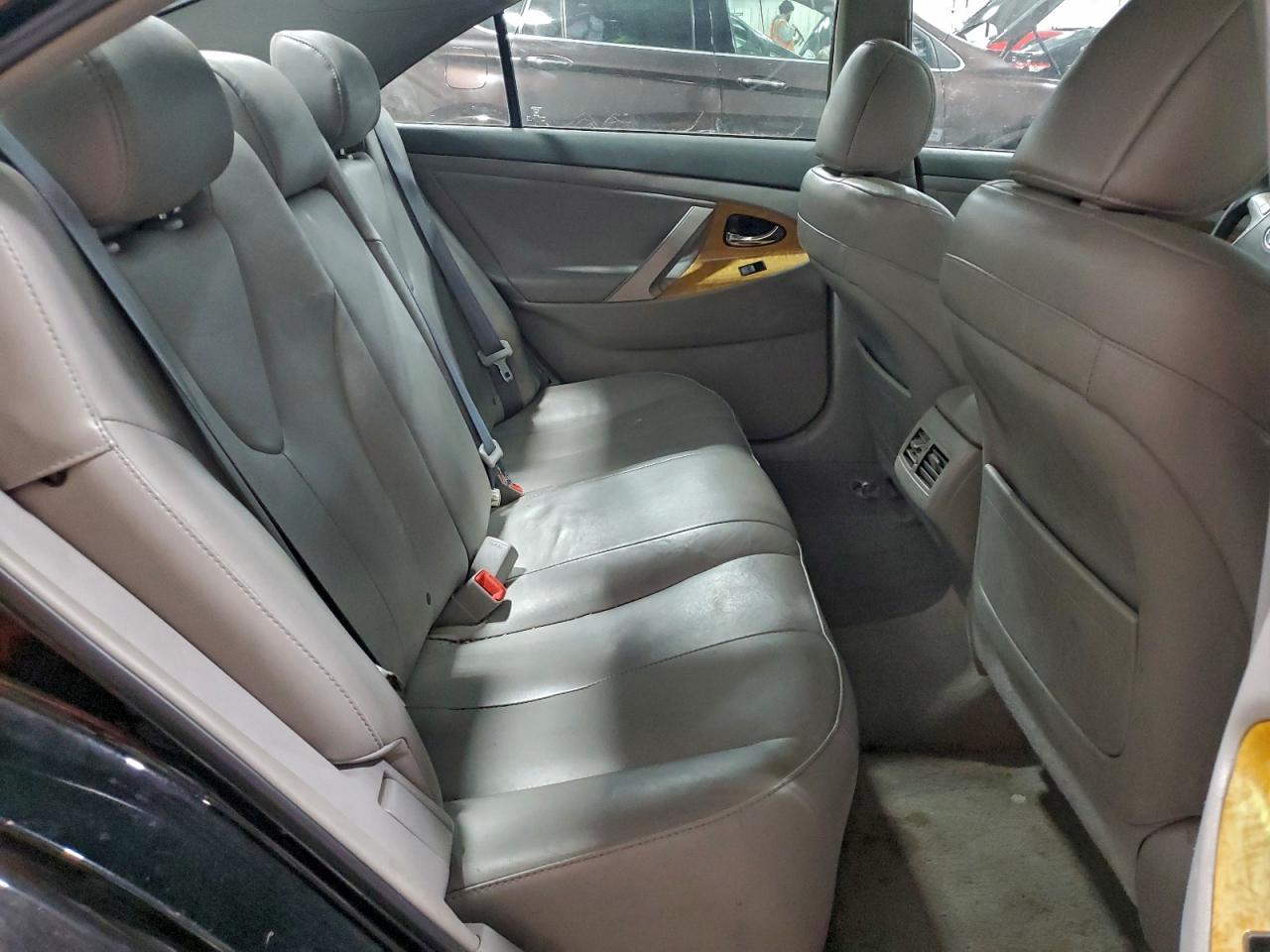 2007 TOYOTA CAMRY photo 28