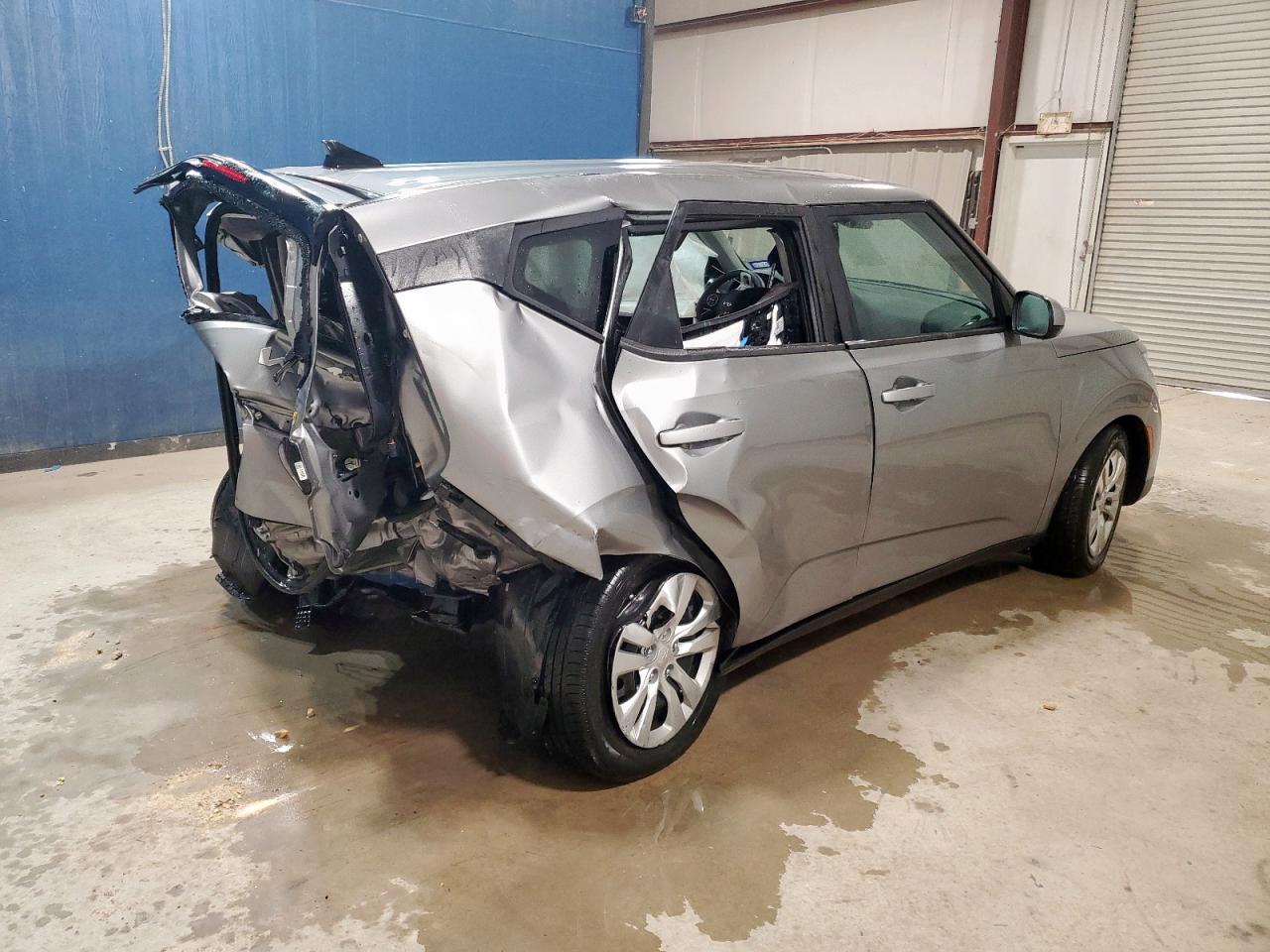 2024 KIA SOUL LX photo 3