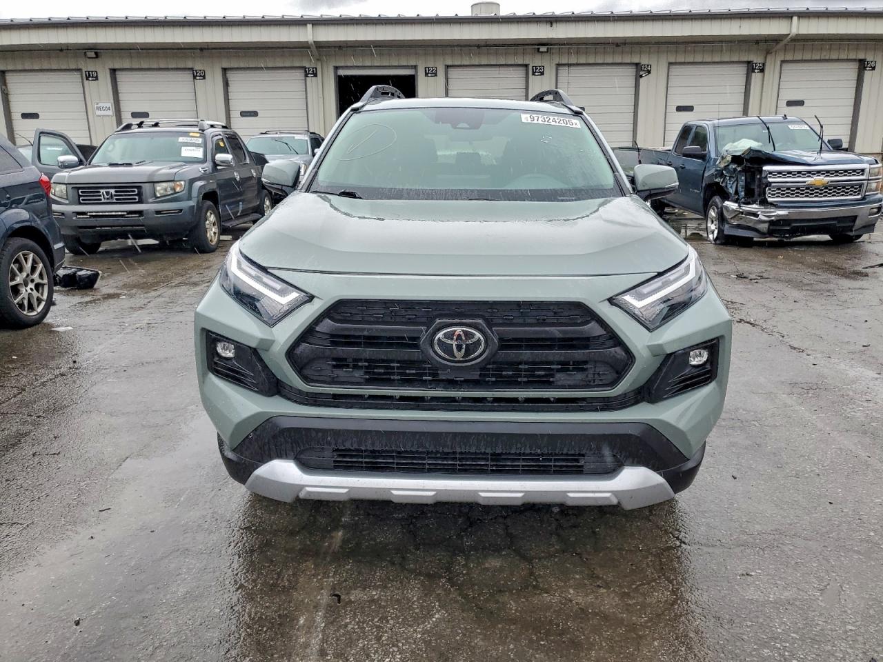 2022 TOYOTA RAV4 ADVENTURE photo 5
