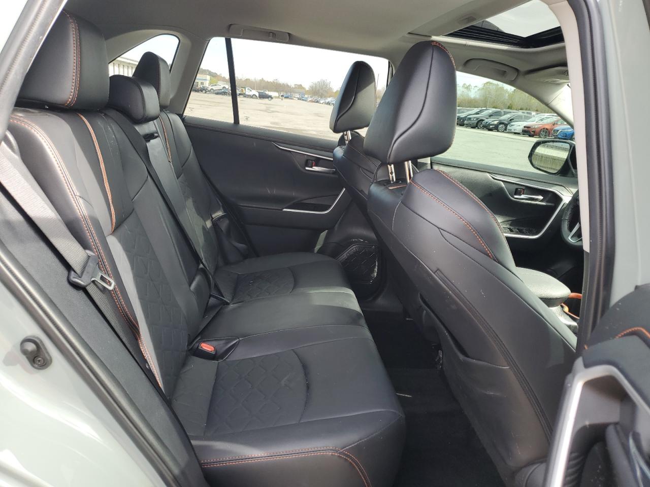 2022 TOYOTA RAV4 ADVENTURE photo 11
