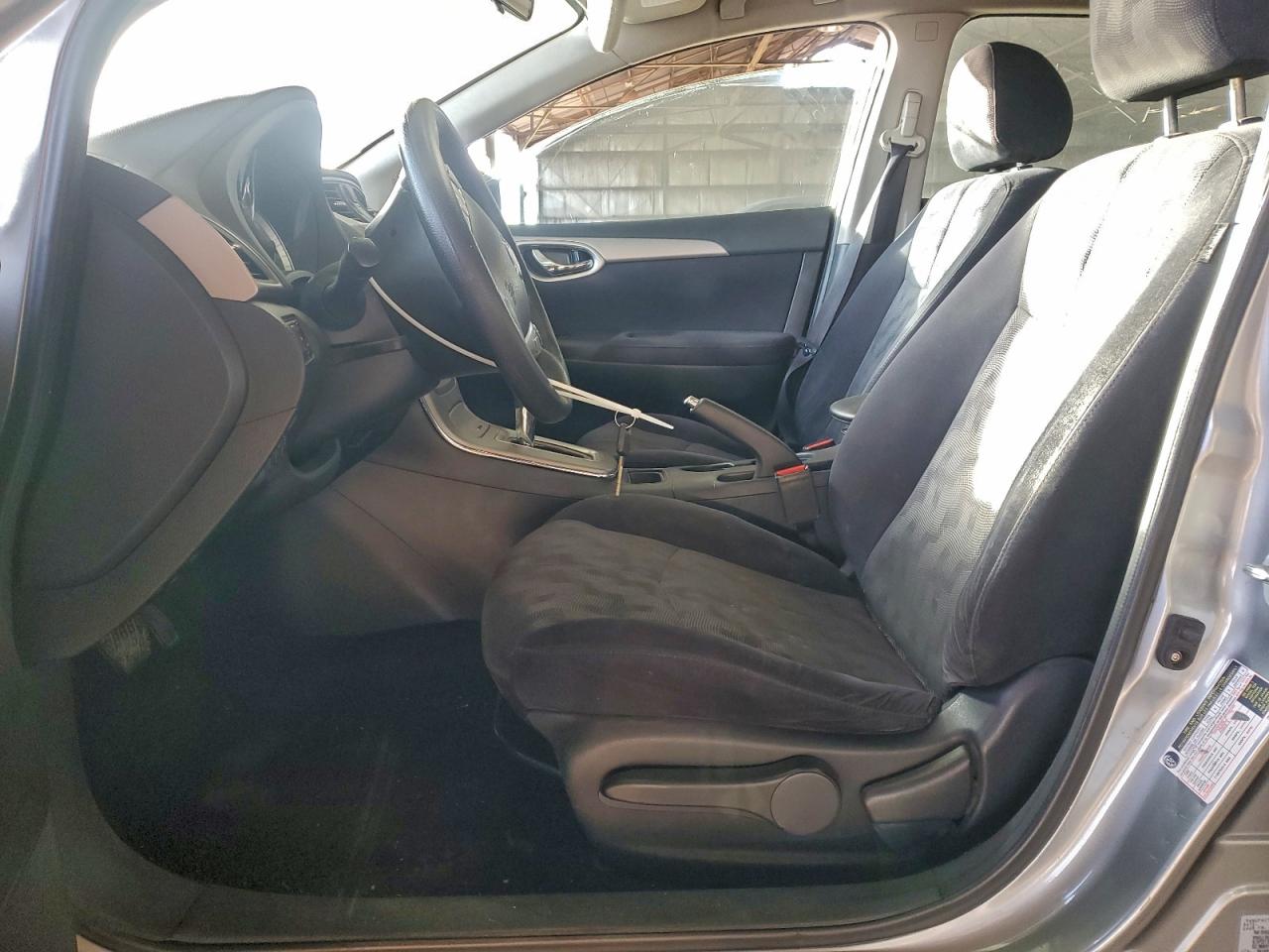 2013 NISSAN SENTRA S photo 7