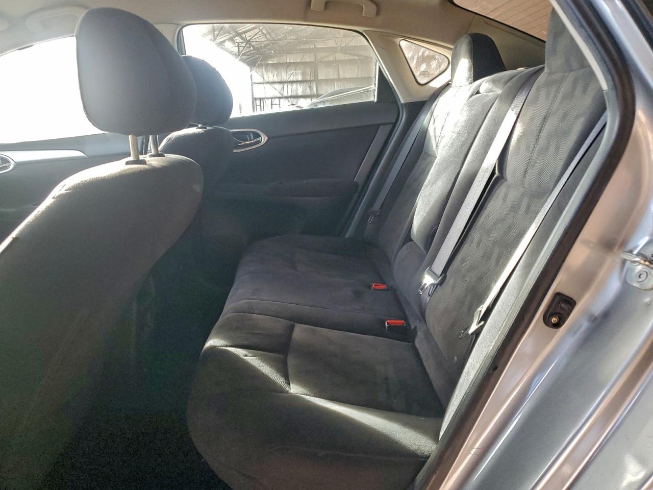 2013 NISSAN SENTRA S photo 10