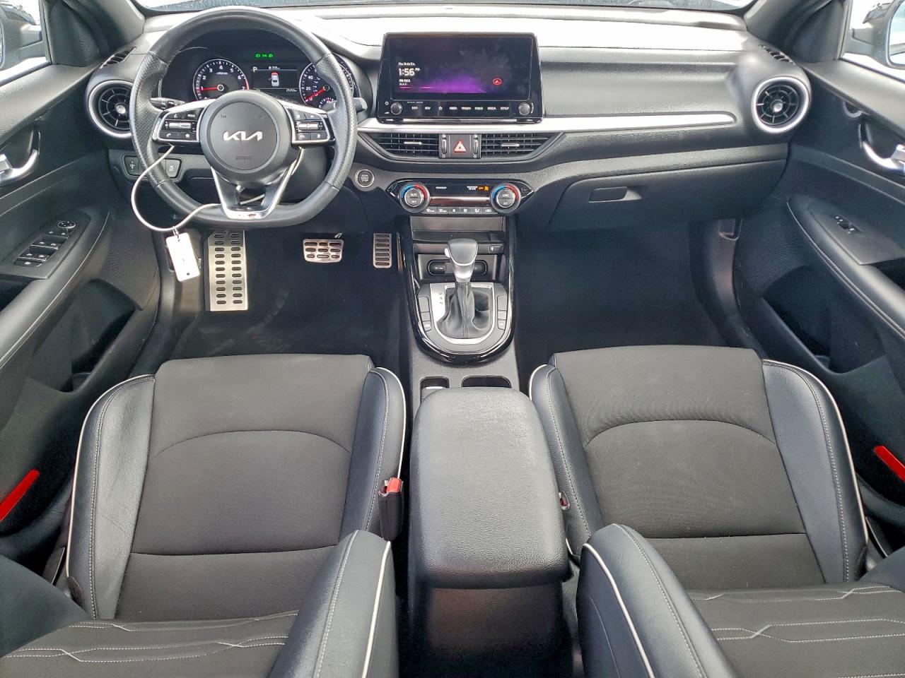 2023 KIA FORTE GT LINE photo 15
