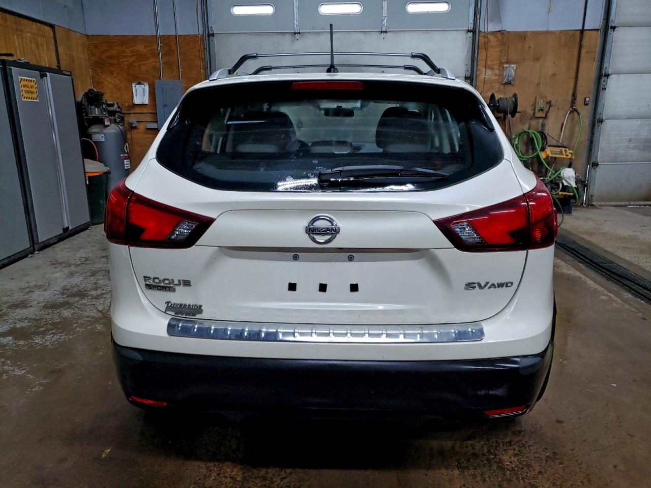 2018 NISSAN ROGUE SPORT S photo 6