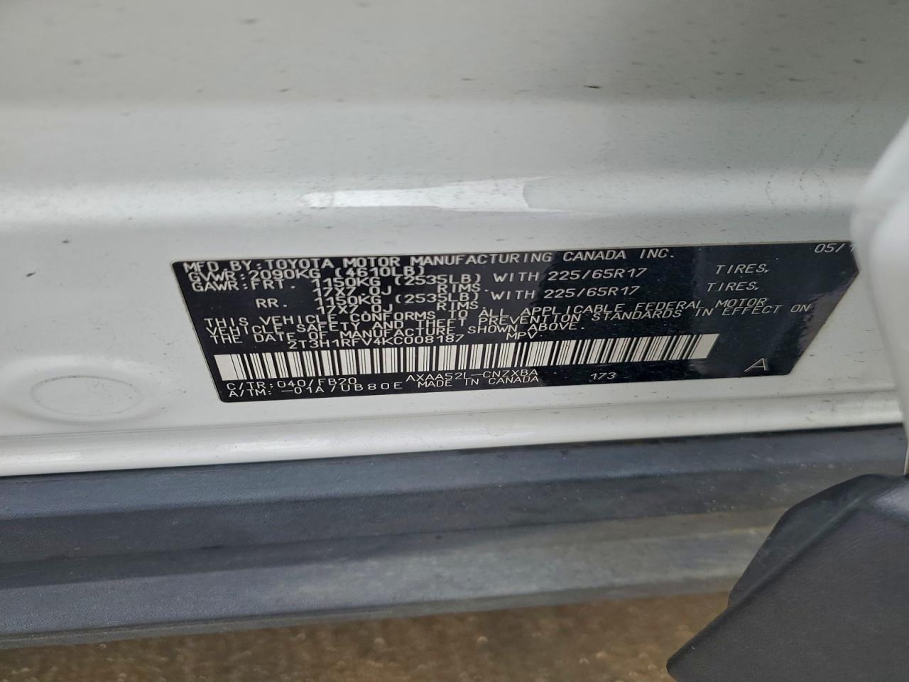 2019 TOYOTA RAV4 LE photo 23