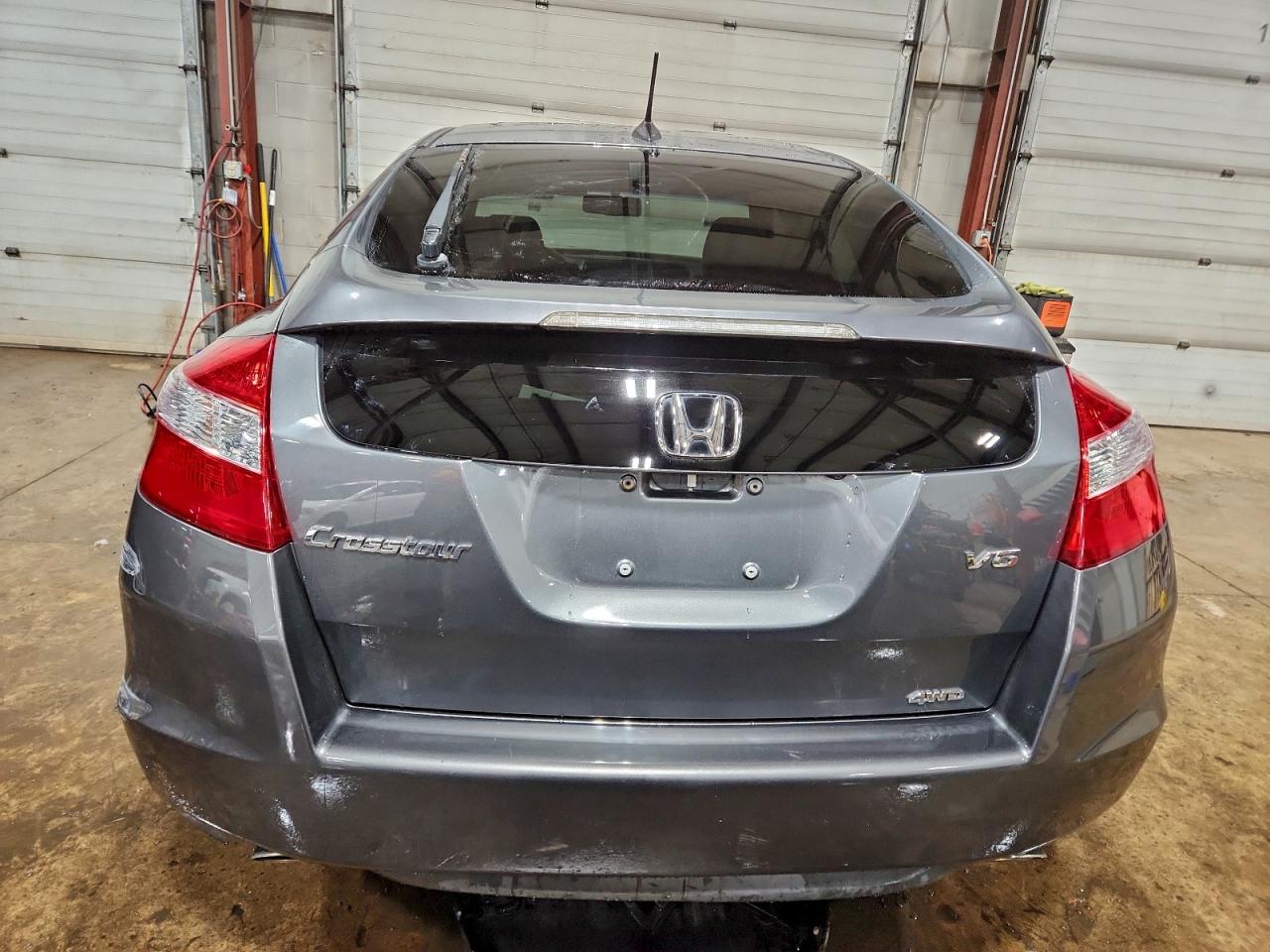 2012 HONDA CROSSTOUR EXL photo 6