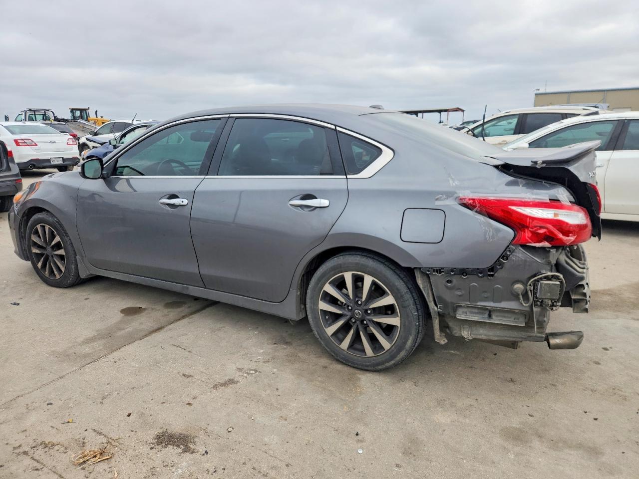 2016 NISSAN ALTIMA 2.5 photo 2