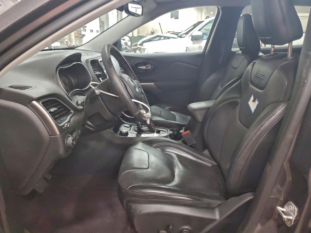 2019 JEEP CHEROKEE LIMITED photo 13