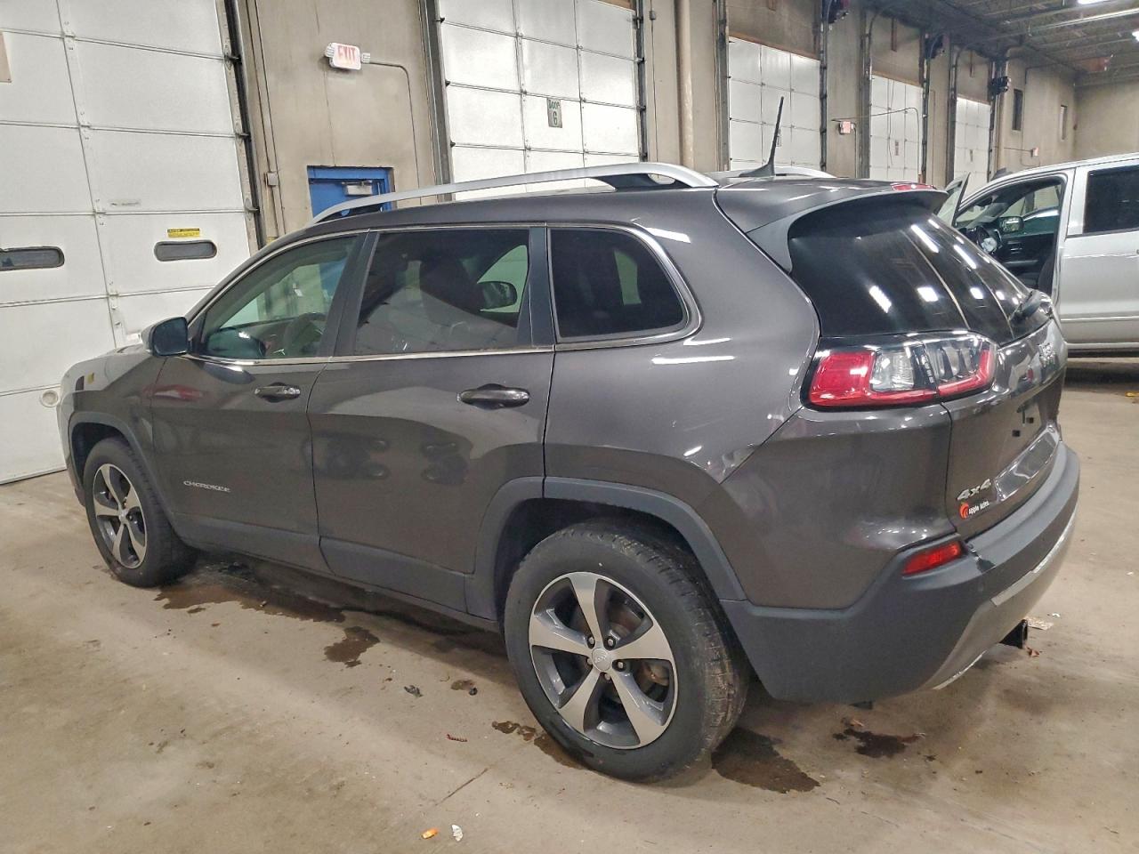 2019 JEEP CHEROKEE LIMITED photo 3