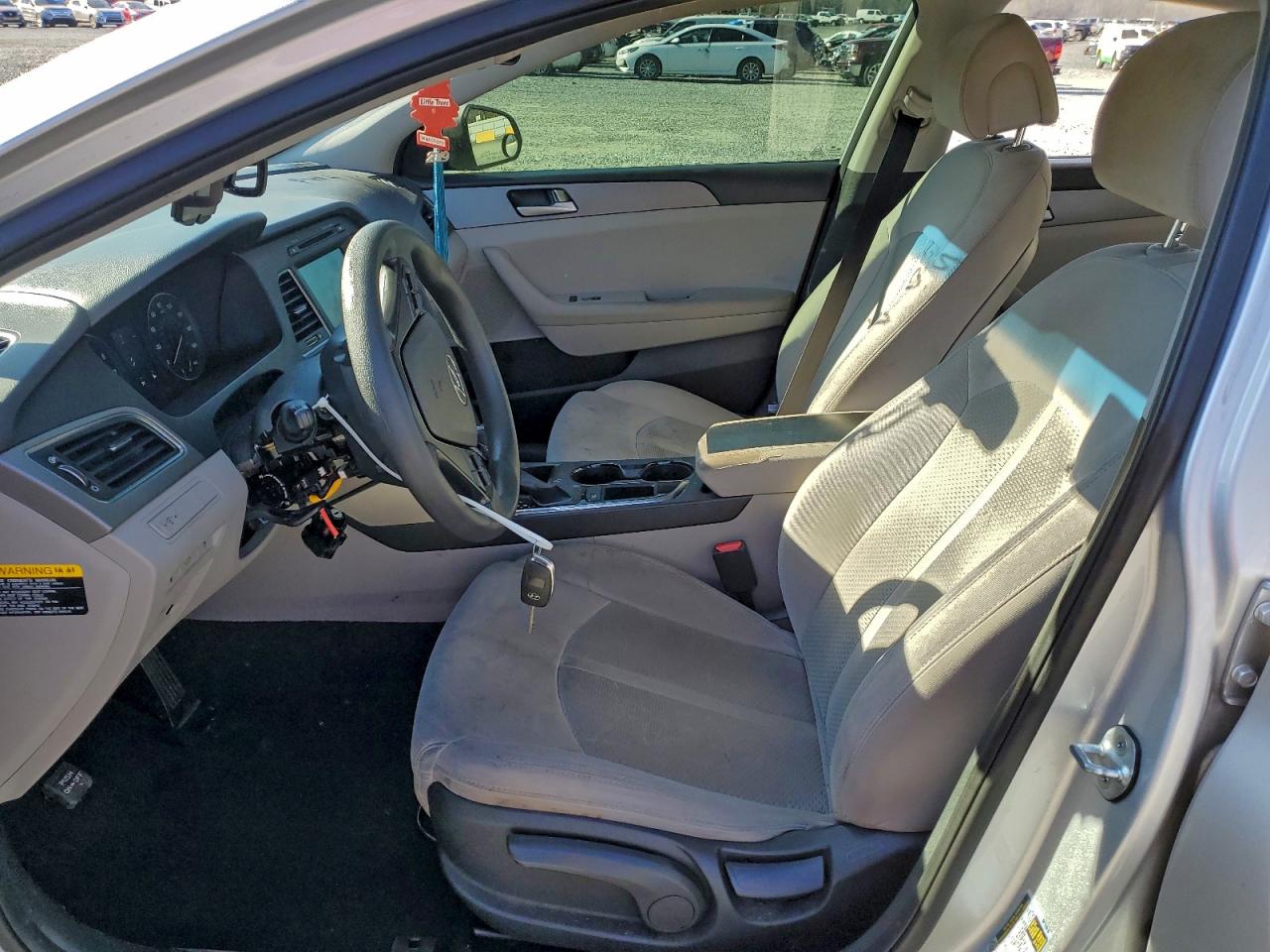 2016 HYUNDAI SONATA SE photo 13