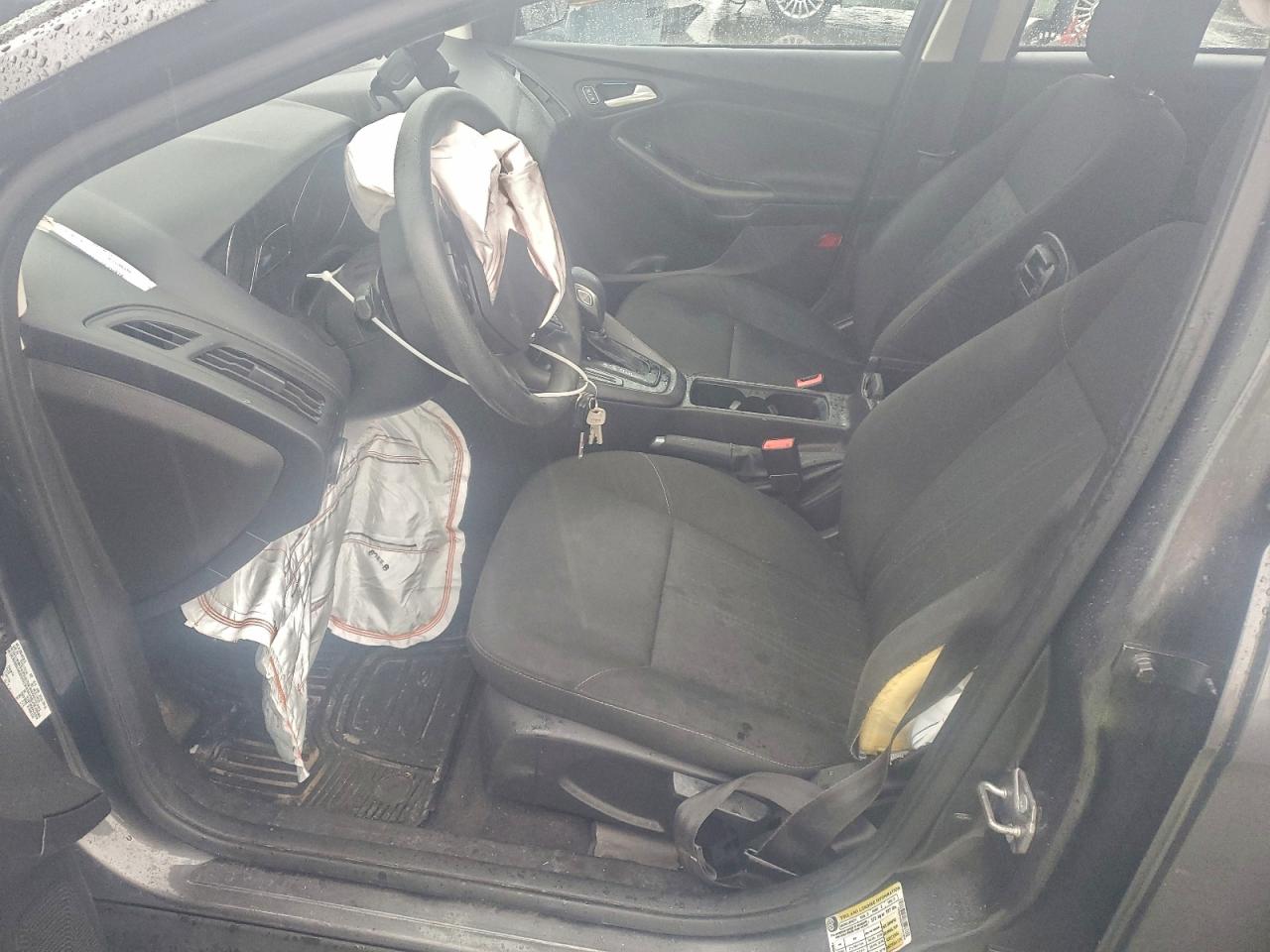 2017 FORD FOCUS SEL photo 13