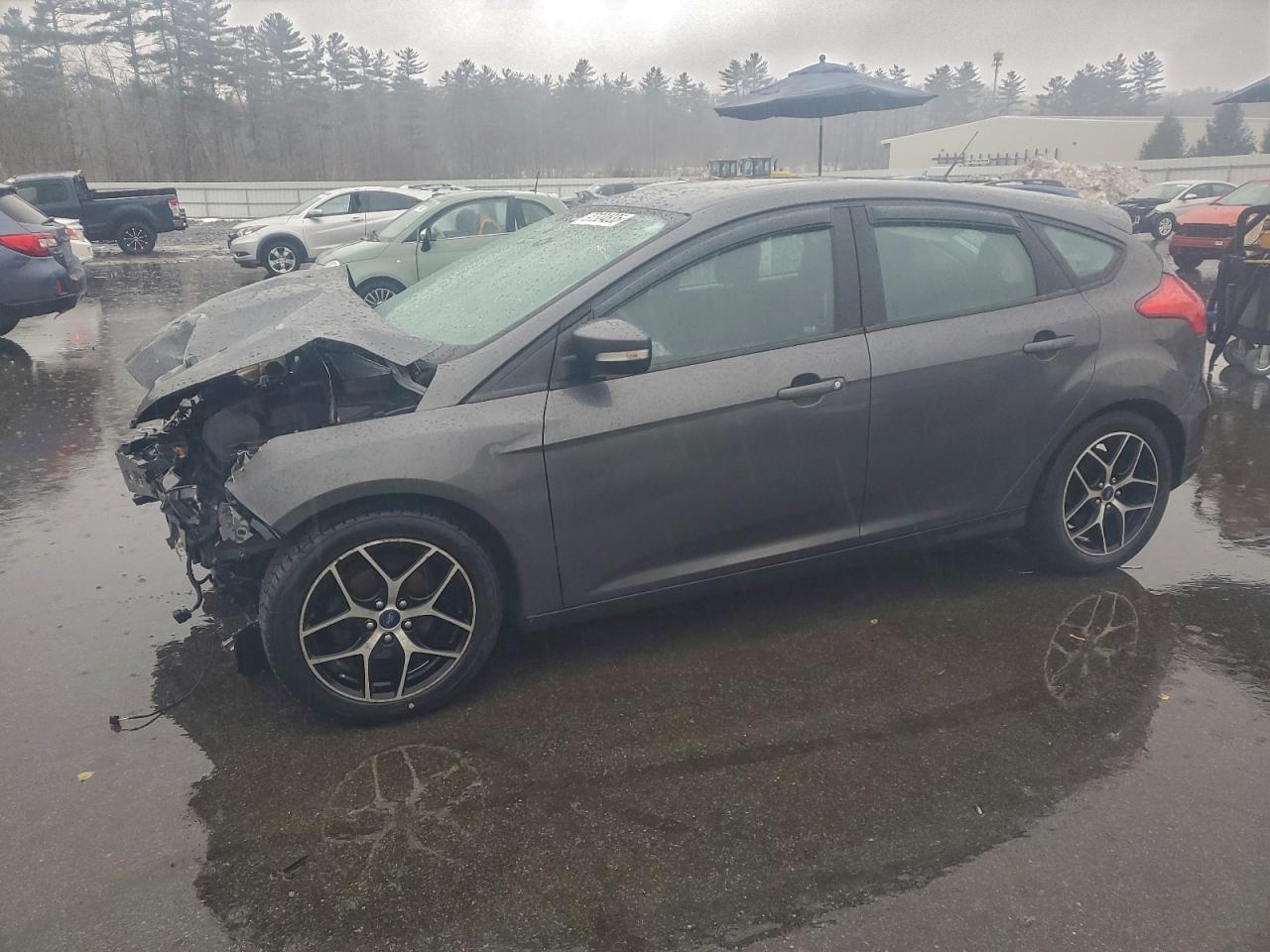 2017 FORD FOCUS
