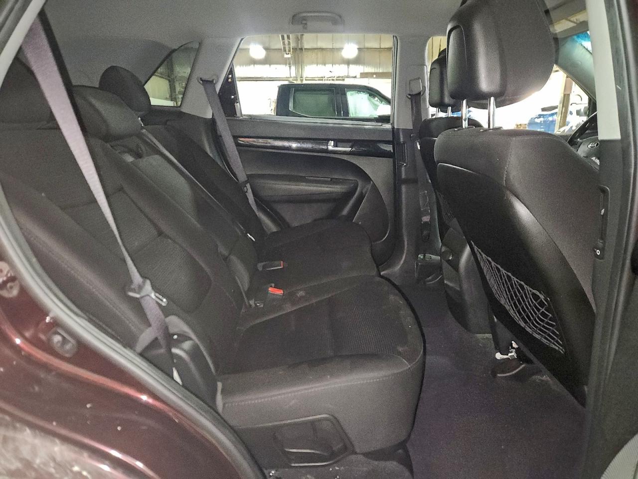 2014 KIA SORENTO LX photo 21