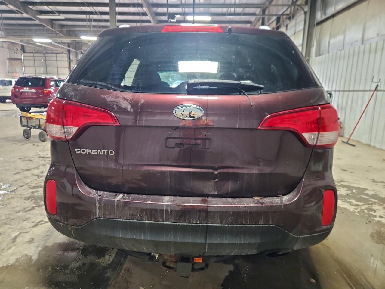 2014 KIA SORENTO LX photo 11