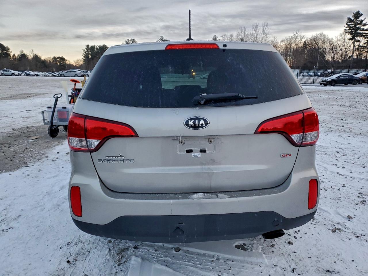 2015 KIA SORENTO LX photo 6