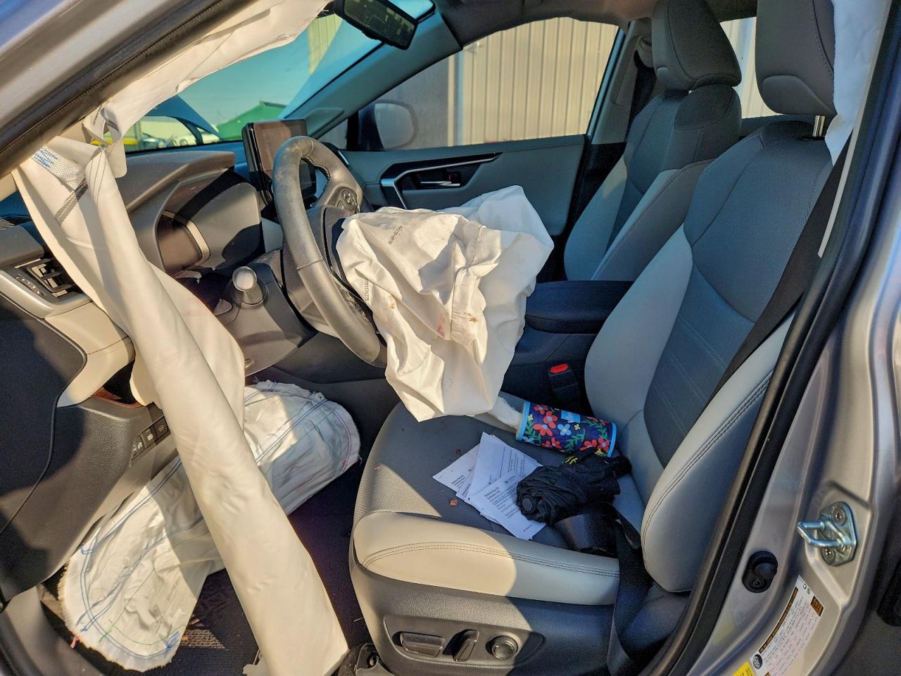 2024 TOYOTA RAV4 LIMITED photo 7