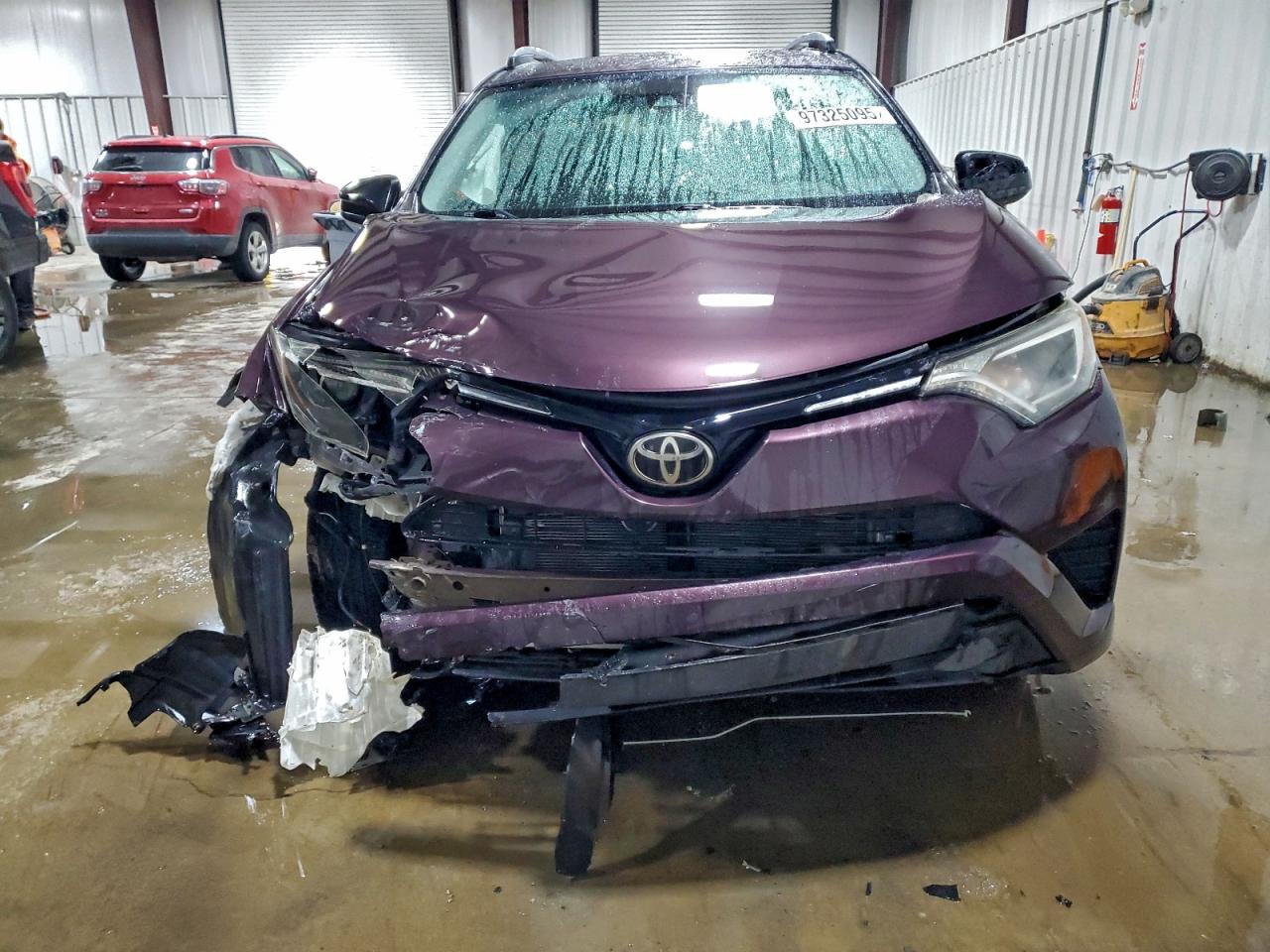 2017 TOYOTA RAV4 LE photo 5