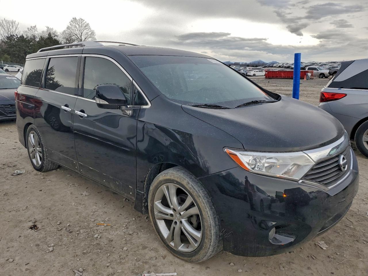 2012 NISSAN QUEST S photo 7