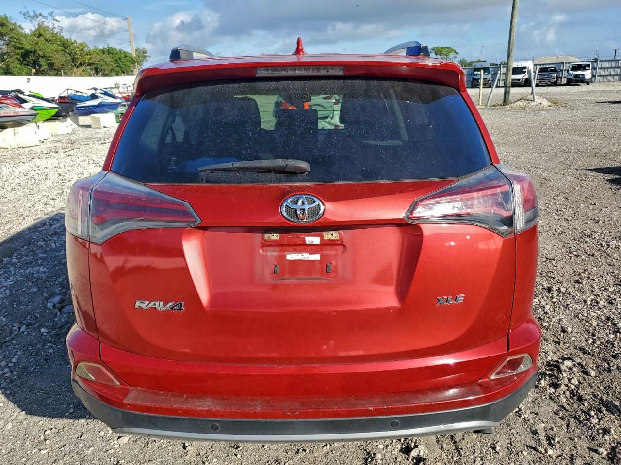 2017 TOYOTA RAV4 XLE photo 11