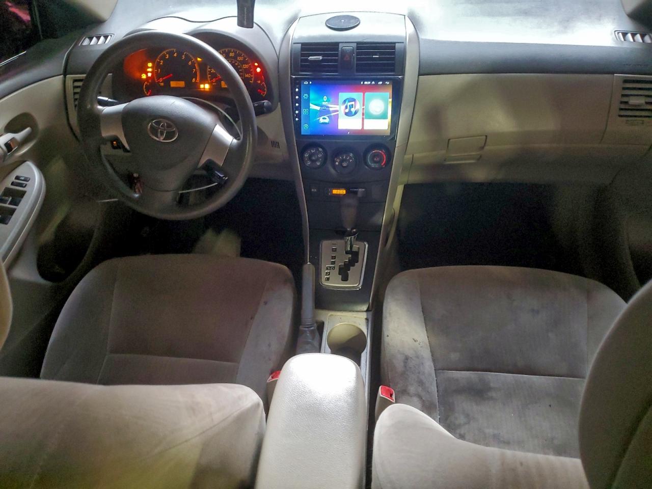 2010 TOYOTA COROLLA BASE photo 8