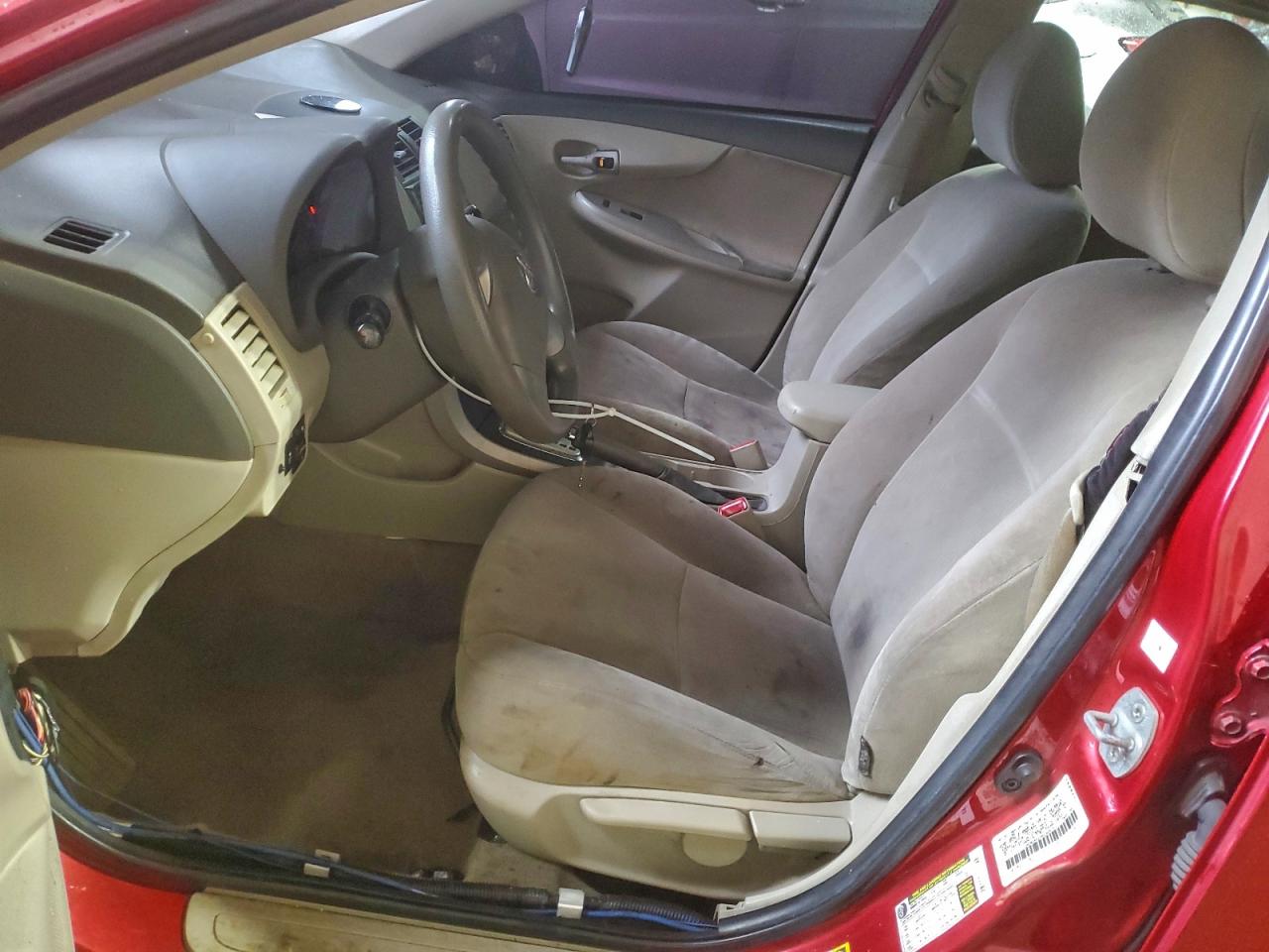2010 TOYOTA COROLLA BASE photo 7